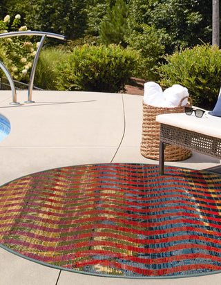 Unique Loom Outdoor Modern OWE-EDEN-26 Multi Area Rug Round Lifestyle Image