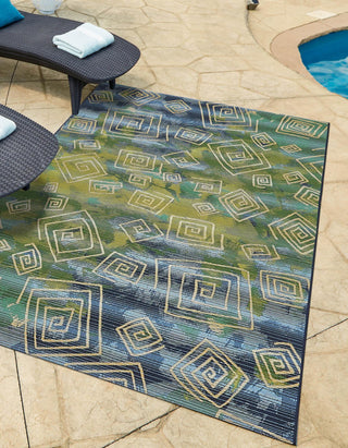 Unique Loom Outdoor Modern OWE-EDEN-5 Blue Area Rug Rectangle Lifestyle Image Feature