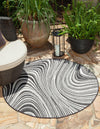 Unique Loom Outdoor Modern T-KZOD13 Charcoal Area Rug Round Lifestyle Image