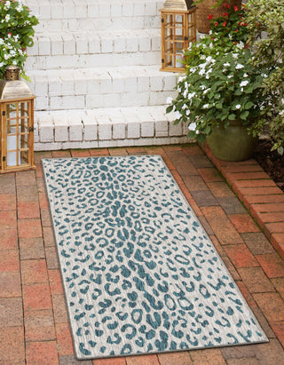 Unique Loom Outdoor Safari T-KZOD23 Teal Area Rug Runner Lifestyle Image