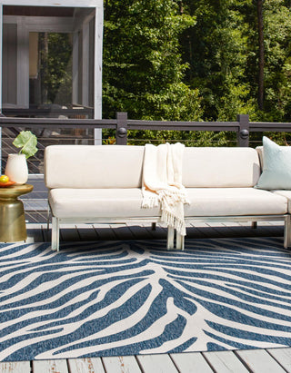 Unique Loom Outdoor Safari T-KZOD25 Blue Area Rug Square Lifestyle Image