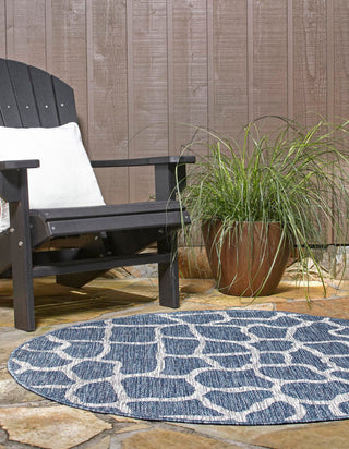 Unique Loom Outdoor Safari T-KZOD5 Blue Area Rug Round Lifestyle Image