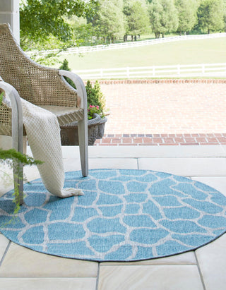 Unique Loom Outdoor Safari T-KZOD5 Light Aqua Area Rug Round Lifestyle Image