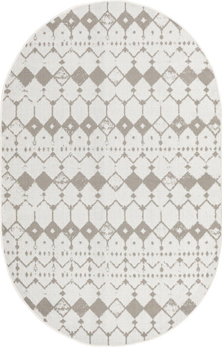 Unique Loom Outdoor Trellis OWE-OTRS3 Ivory and Gray Area Rug Oval Top-down Image
