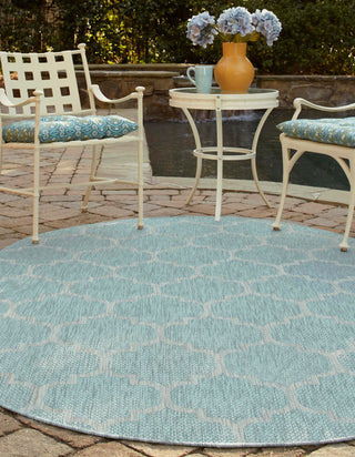 Unique Loom Outdoor Trellis T-KOZA-20596A Aquamarine Area Rug Oval Lifestyle Image