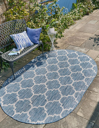 Unique Loom Outdoor Trellis T-KOZA-20596A Navy Blue Area Rug Oval Lifestyle Image