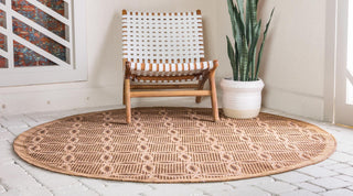 Unique Loom Outdoor Trellis T-KOZA-K3017A Light Brown Area Rug Round Lifestyle Image