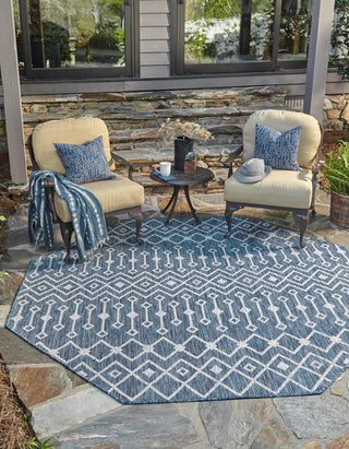 Unique Loom Outdoor Trellis T-KZOD10 Blue Area Rug Octagon Lifestyle Image Feature