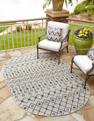 Unique Loom Outdoor Trellis T-KZOD10 Gray Area Rug Oval Lifestyle Image