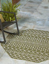 Unique Loom Outdoor Trellis T-KZOD10 Green Area Rug Octagon Lifestyle Image Feature