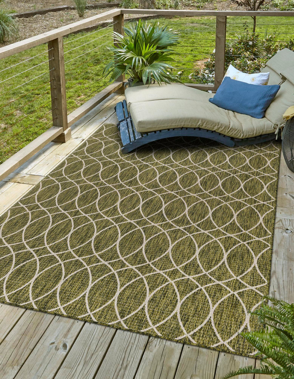 Unique Loom Outdoor Trellis T-KZOD24 Green Area Rug Rectangle Lifestyle Image Feature