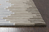 Rizzy Arden Loft-Lewis Manor LM9404 Medium Gray Area Rug Detail Image