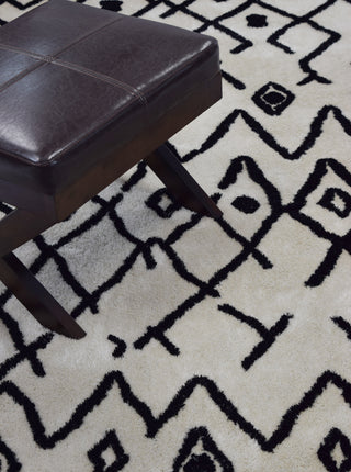 Dalyn Pesario PE5 Ivory Area Rug Detail Image