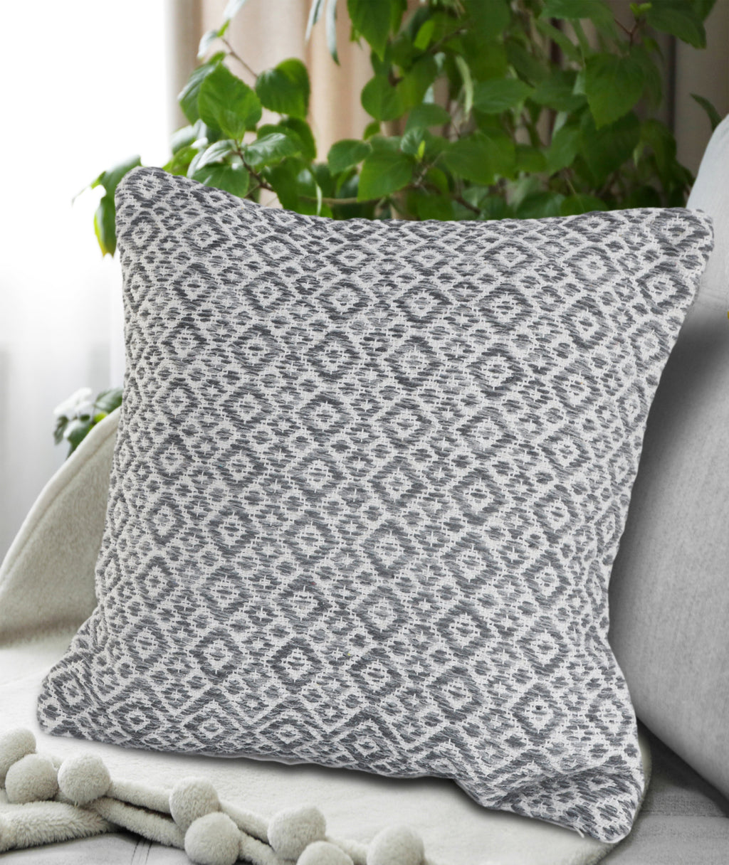 LR Resources Pillows 07398 GRAY WHITE main image