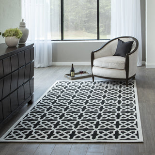 Momeni Platinum PN-04 Black Area Rug Room Scene Feature