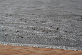 Momeni Platinum PN-09 Grey Area Rug Corner Shot