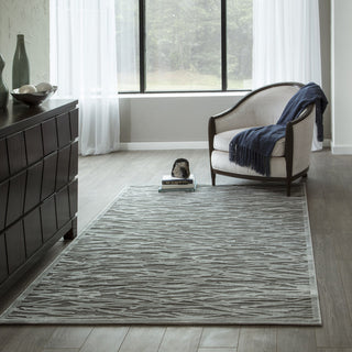 Momeni Platinum PN-09 Grey Area Rug Detail Shot