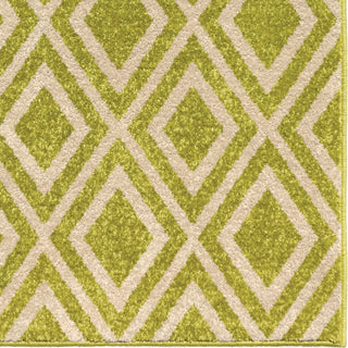 Orian Rugs Promise Diamond Fencing Green Area Rug Close Up