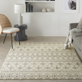 Nourison Passion PSN41 Ivory/Grey Area Rug