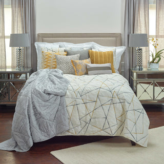 Rizzy BQ4189 Julian Ivory Bedding main image