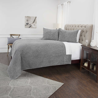 Rizzy BQ4566 Anthony Gray Bedding Lifestyle Image