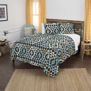 Rizzy BQ4618 Miles Indigo Bedding Lifestyle Image