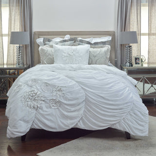 Rizzy BT1058 Hush White Bedding main image