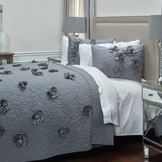 Rizzy BT1654 Enchanted Dark Gray Bedding Lifestyle Image