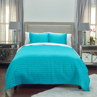 Rizzy BT1673 Satinology Aqua Bedding main image