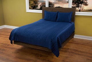 Rizzy BT1675 Satinology Navy Bedding main image