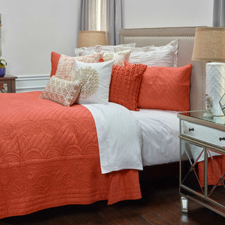 Rizzy BT1790 Moroccan Fling Coral Pink Bedding Lifestyle Image