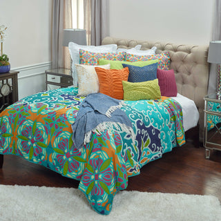 Rizzy BT1824 Gabby Blue Bedding Lifestyle Image