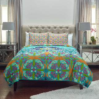 Rizzy BT1824 Gabby Blue Bedding Lifestyle Image