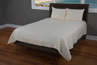 Rizzy BT1826 Satinology Ivory Cream Bedding main image