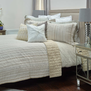 Rizzy BT4011 Patrick Matelasse Ivory Bedding Lifestyle Image