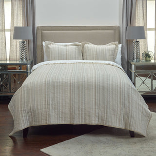 Rizzy BT4011 Patrick Matelasse Ivory Bedding Lifestyle Image