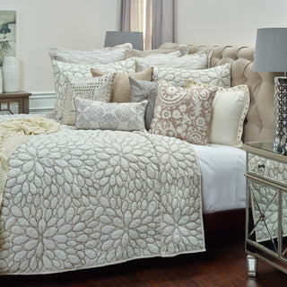 Rizzy BT4058 Petal Ivory Bedding Lifestyle Image