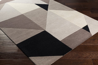 Surya Queens QUN-2302 Area Rug Corner Shot