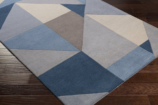 Surya Queens QUN-2309 Area Rug Corner Shot