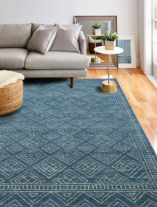 Bashian Venezia R120-CL152 Area Rug Room Scene