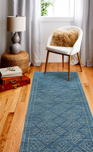 Bashian Venezia R120-CL152 Area Rug Runner Room Scene Feature