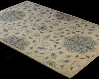 Bashian Venezia R120-CL106 Ivory/Blue Area Rug Alternate Shot