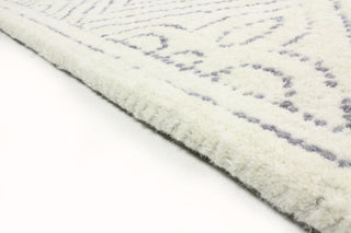 Bashian Venezia R120-CL130 Denim Area Rug Edge