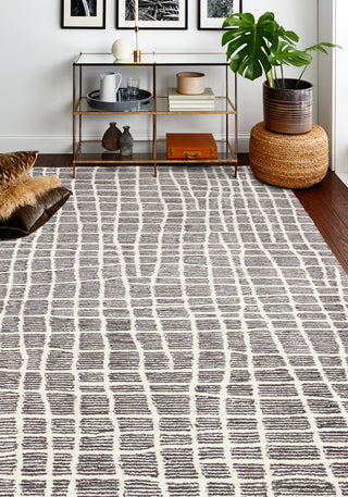 Bashian Venezia R120-CL202 Area Rug Lifestyle Image Feature