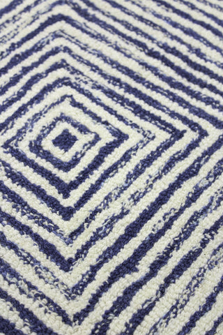 Bashian Rajapur R121-BN725 Ivory/Blue Area Rug Close up