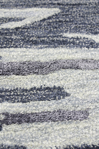 Bashian Greenwich R129-HG332 Blue Area Rug Close up