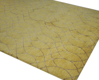 Bashian Greenwich R129-HG300 Gold Area Rug Alternate Shot Feature