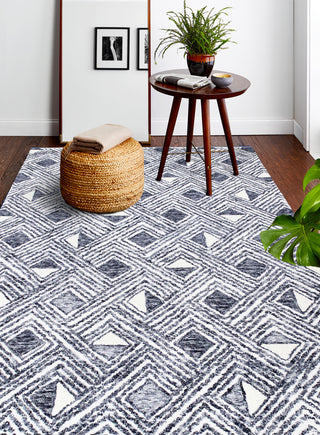 Bashian Verona R130-LC161 Area Rug Lifestyle Image Feature