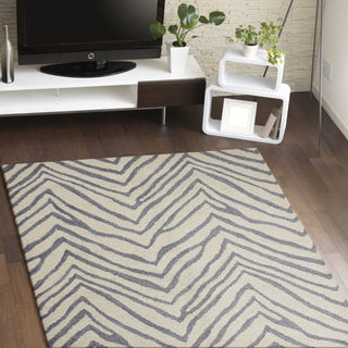 Bashian Valencia R131-BAL148 Ivory/Grey Area Rug Room Scene Feature