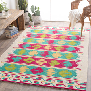 Surya Rain RAI-1272 Area Rug Room Scene Feature